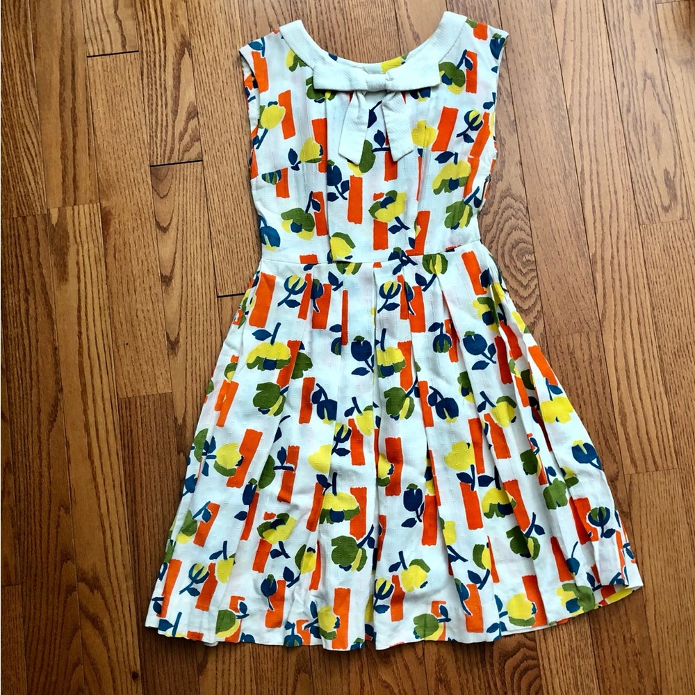 Vintage A-Line Sleeveless Tulips Print White Floral Pleated Dress Women’s Size S